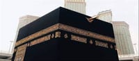 Do Saudi mosques right or wrong to forbid Iftar?